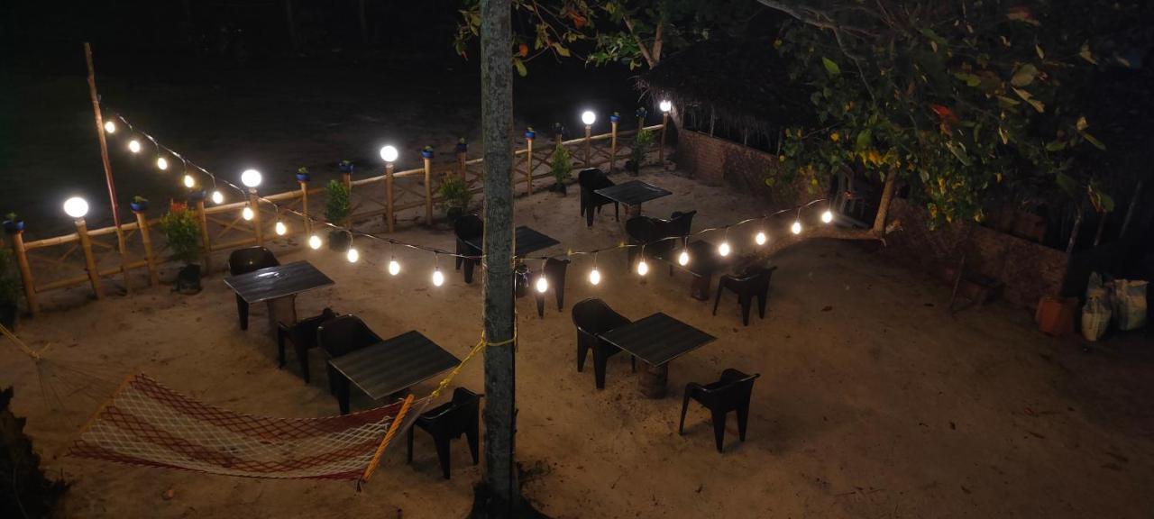 Marari Blue Whale Beach House Alappuzha Eksteriør bilde