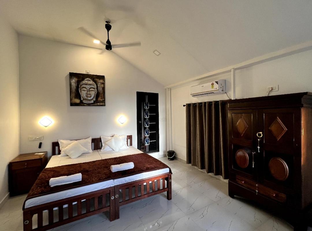 Marari Blue Whale Beach House Alappuzha Eksteriør bilde