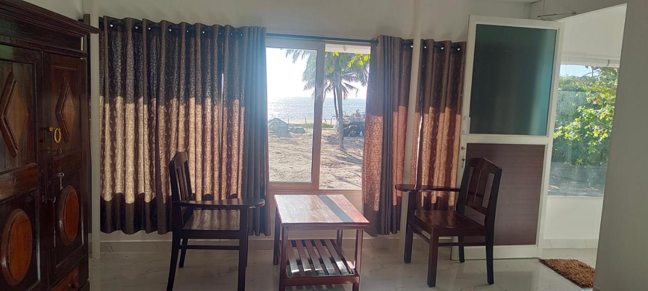Marari Blue Whale Beach House Alappuzha Eksteriør bilde