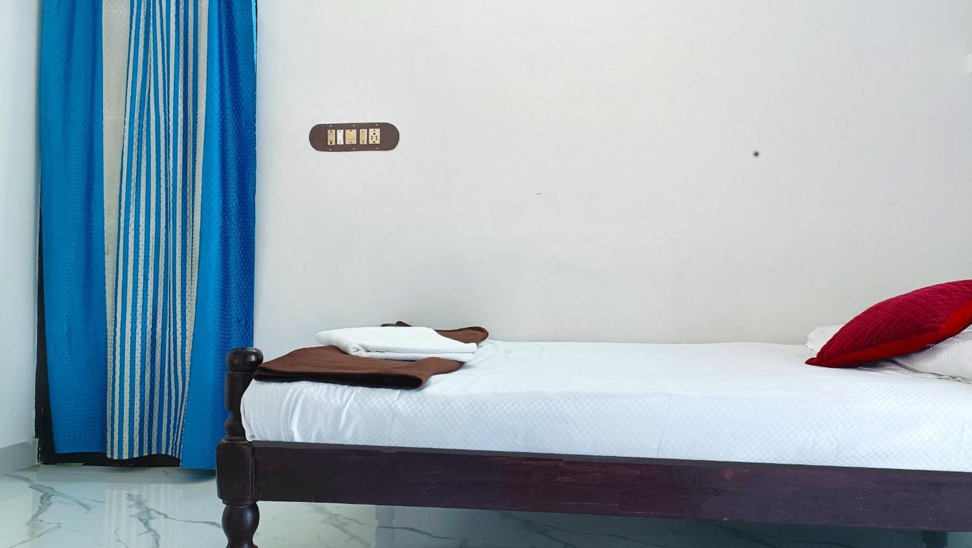 Marari Blue Whale Beach House Alappuzha Eksteriør bilde