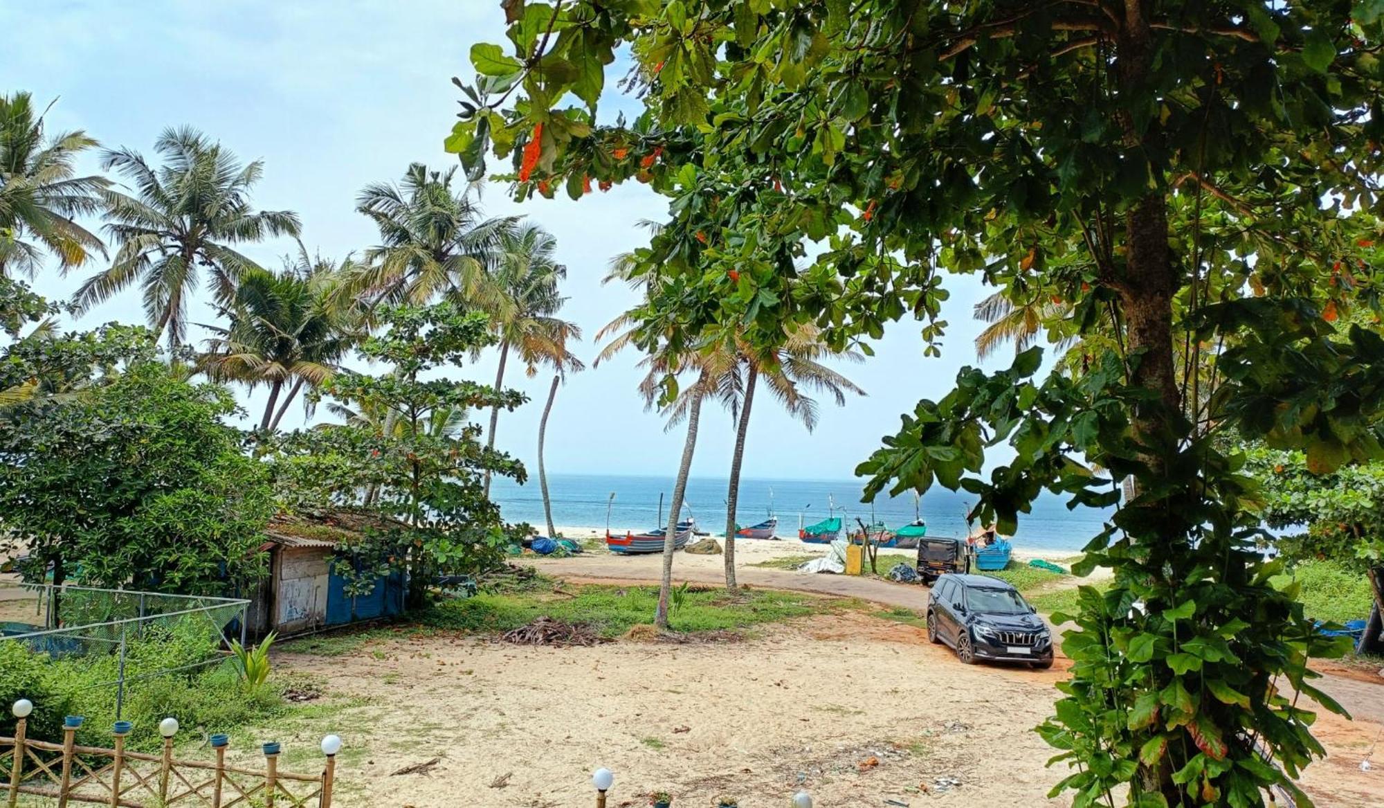 Marari Blue Whale Beach House Alappuzha Eksteriør bilde